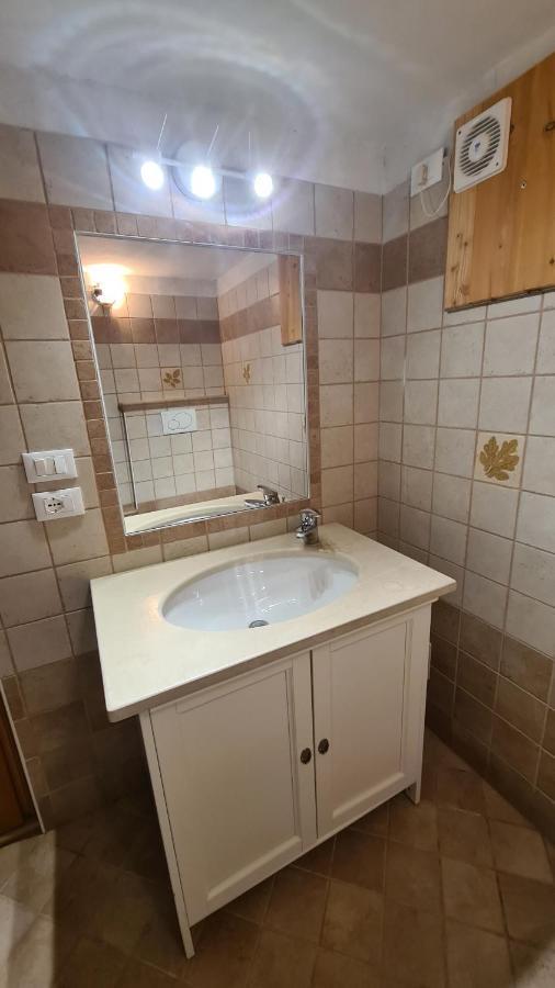 Baita Pra Petina Pale di San Martino Siror Bagian luar foto